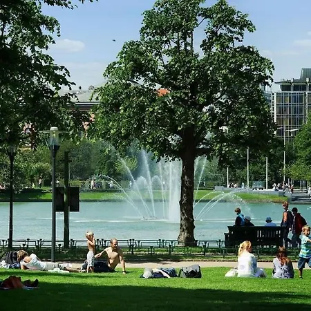 New! Modern Apt: W/ Private Entrence Apartment *